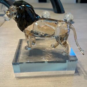 Acrylic Riser Stand Display Block Clear Polished Solid 6x4x2” 2 Lbs Rectangle